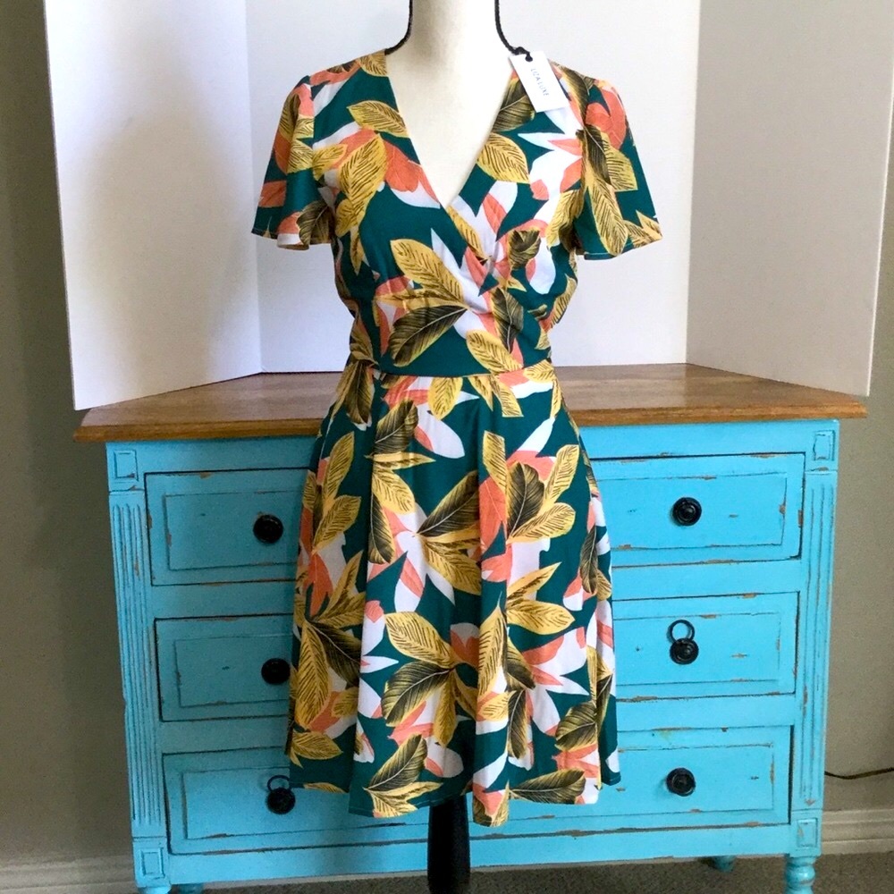 LIZA LUXE floral wrap dress